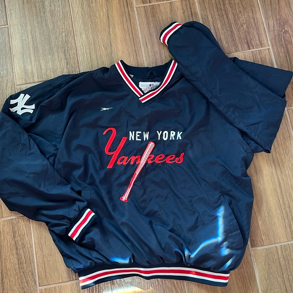 Men's New York Yankees Red, white& navy Rewind Warmup V-Neck Pullover Jacket sXL